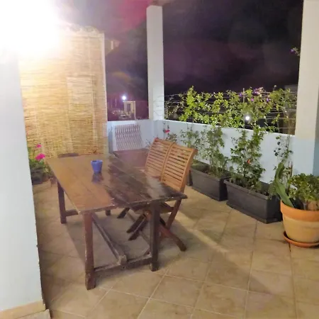 アパート White -