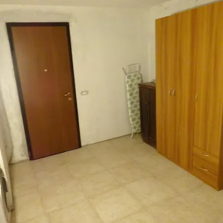 White - サン・パンタレオ