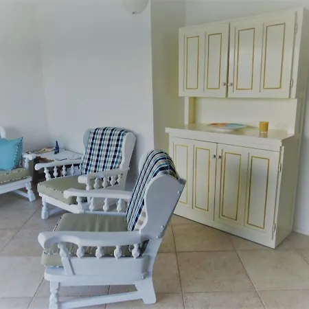 White - Apartment