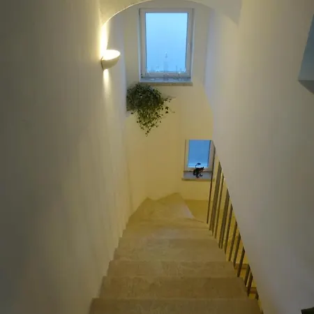 White - Apartment