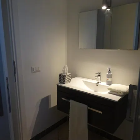 White - Apartment *