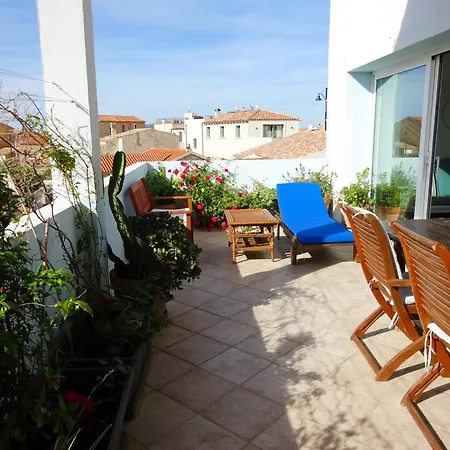 White - * San Pantaleo